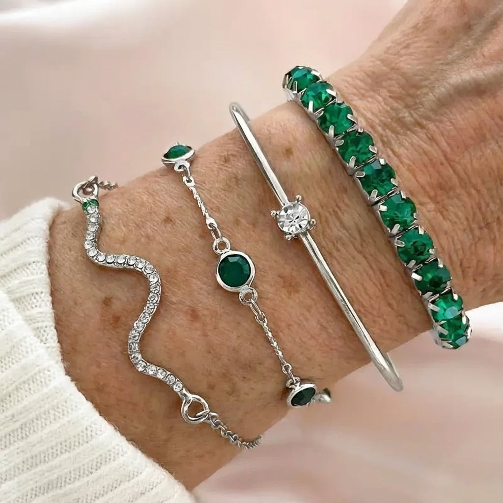Conjunto de Pulseiras de Esmeralda em Camadas