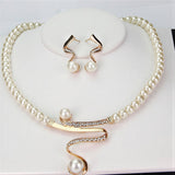 Conjunto Elegante de Colar de Pérolas Naturais