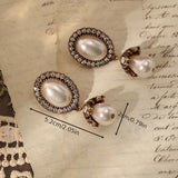 Brincos Pendentes com Moldura de Pérola Vintage
