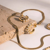 Brincos de Madrepérola com Charm